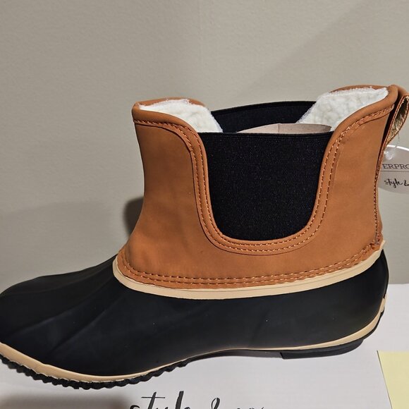 Womens boots - Picture 4 of 4